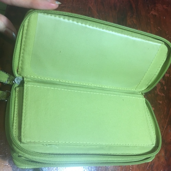 Free Add on! Upcycled Repaired Olive Green Minicci Wallet - Picture 10 of 10